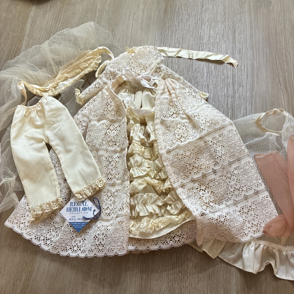 Effanbee Doll Her Royal Highness Outfit Only, Fits 18" Dolls Regal Heirloom